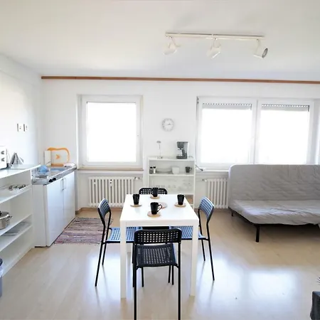公寓 Studioapartment With Parking Space Near University *